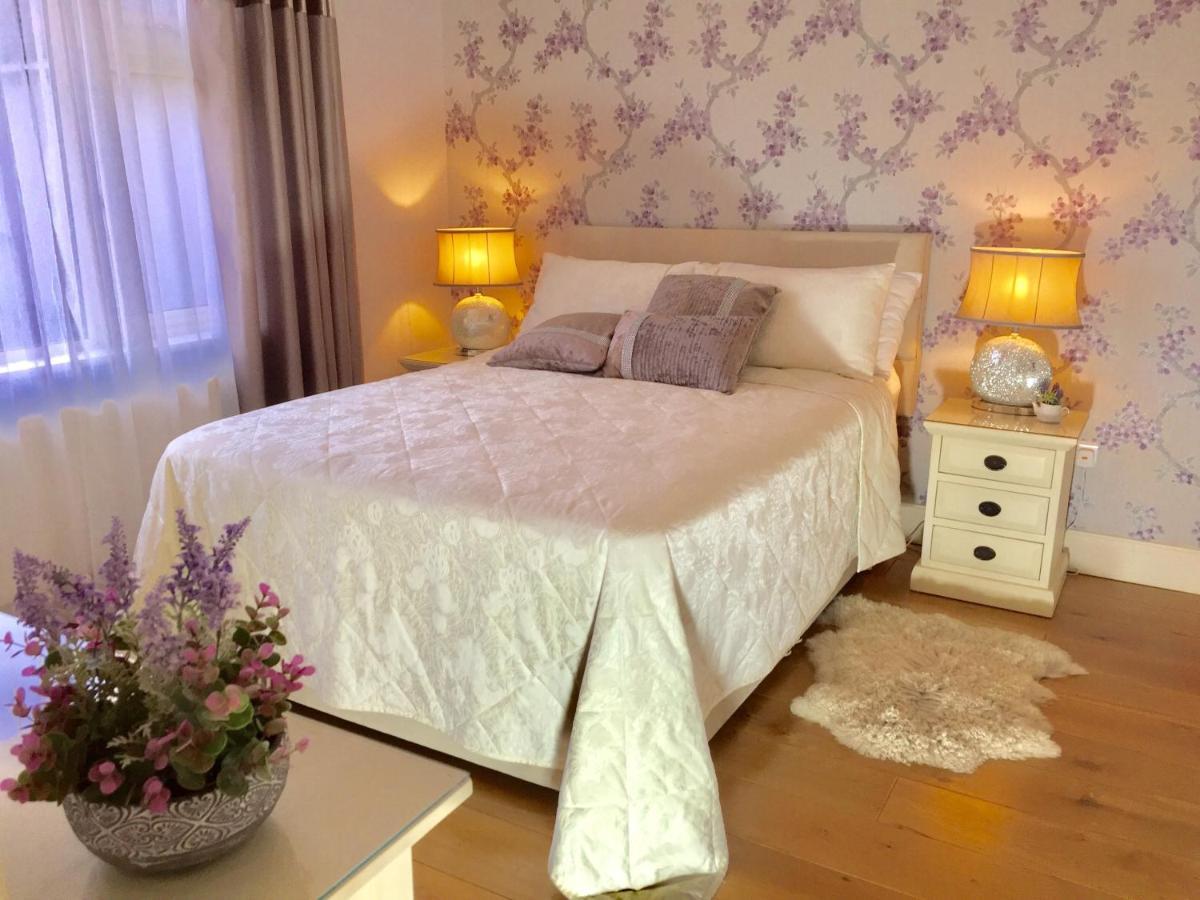 Laburnum B&B เคนแมร์ ภายนอก รูปภาพ